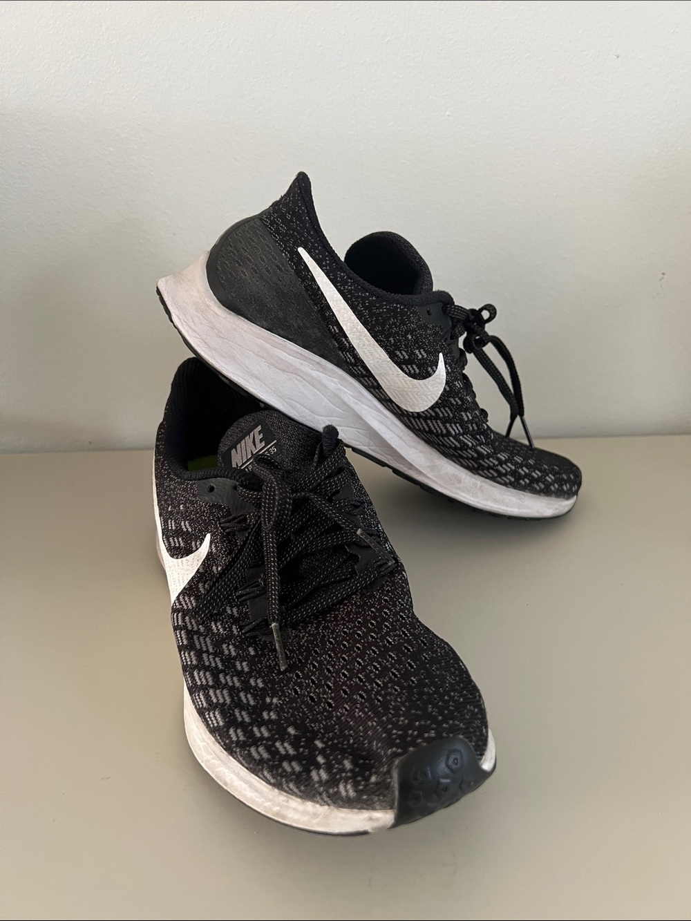 Nike Black & White Knit Running Sneakers